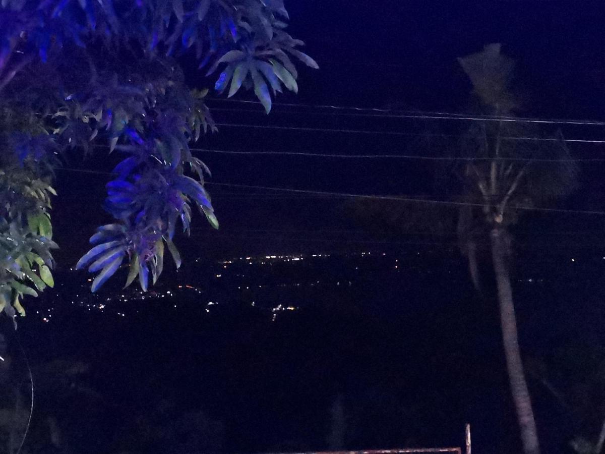 Country Bug Inn Tagaytay City Eksteriør bilde