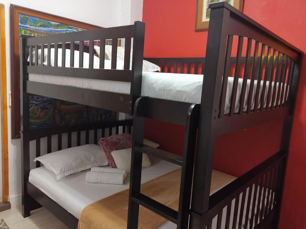 Country Bug Inn Tagaytay City Eksteriør bilde